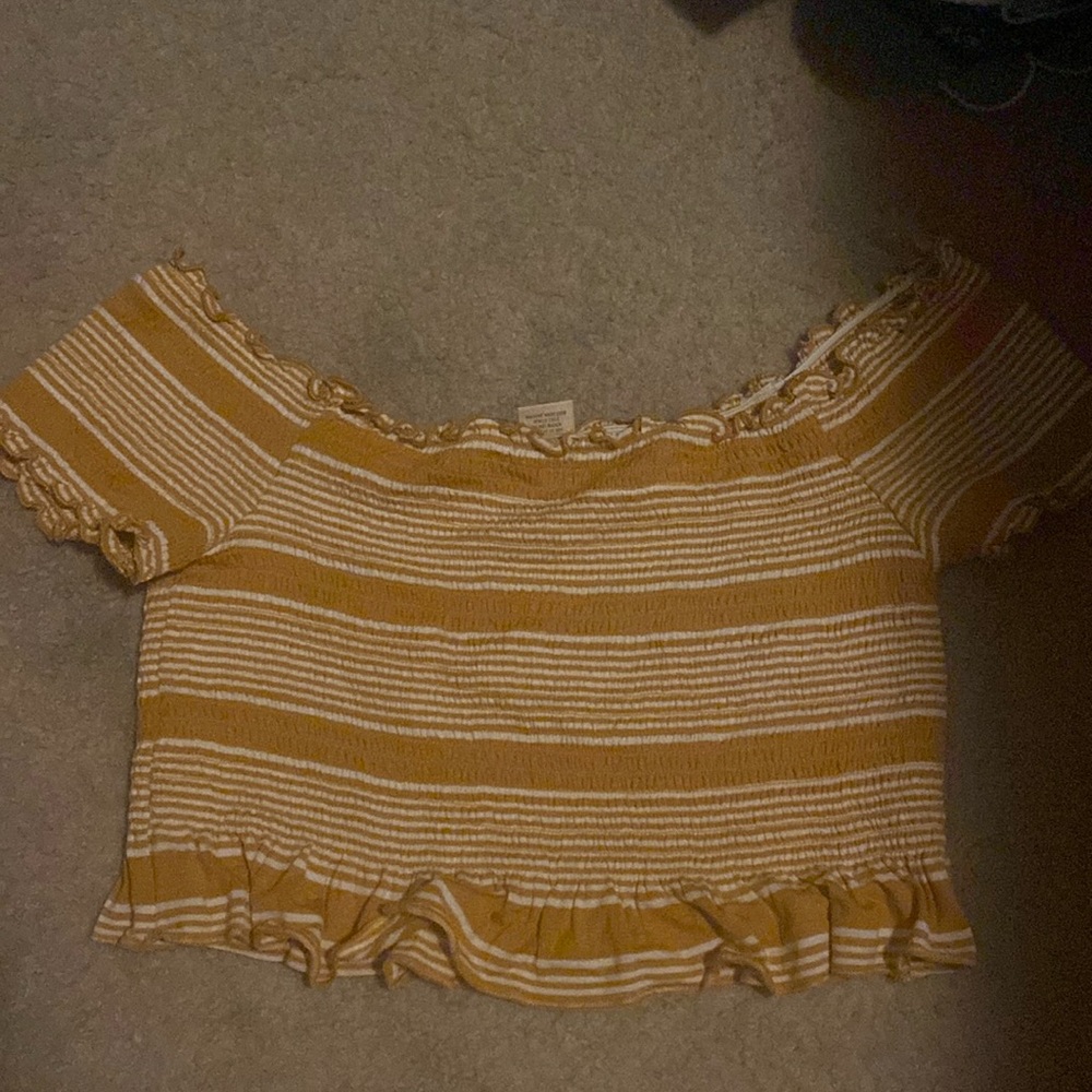 Yellow stripped crop top